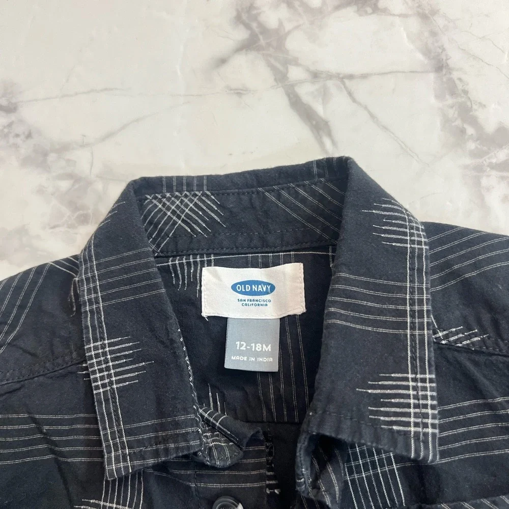 Old Navy Kids Black and White Patterned Button Down Shirt